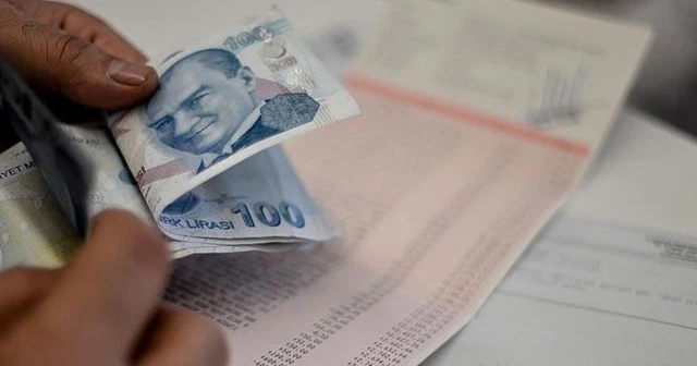 Kadroya geçen taşerona 591 lira tediye ikramiyesi