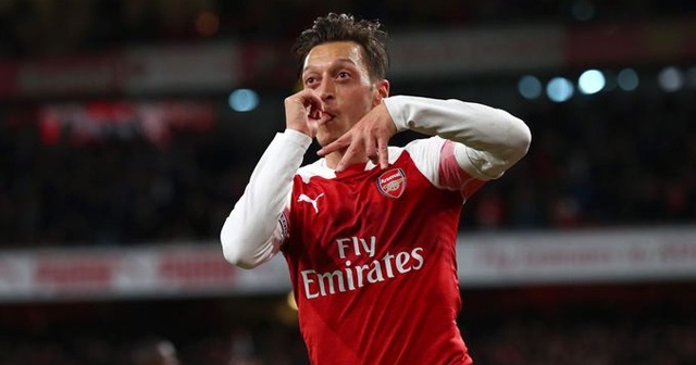 Mesut Özil&#039;den heyecanlandıran Türkiye açıklaması