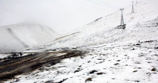 Meteoroloji uyarmıştı! Ve kar yağışı başladı