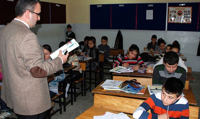Milli Eğitim Bakanı&#039;ndan binlerce öğretmene müjde! Maaşlar artıyor