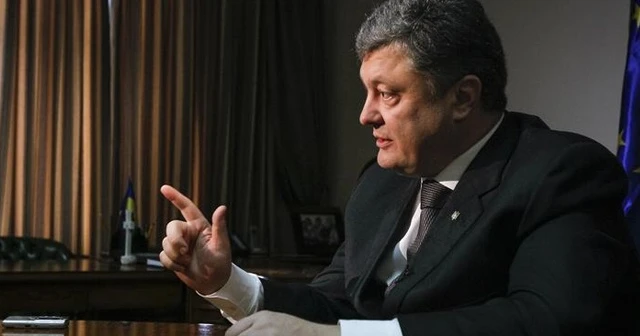 Poroşenko'dan 29 Ekim tebriği