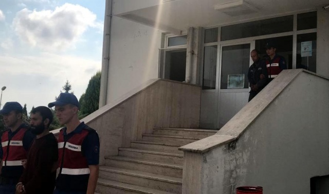 Sakarya&#039;da eş zamanlı uyuşturucu operasyonu