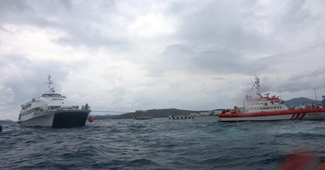 169 yolcusu bulunan feribot son anda kurtarıldı
