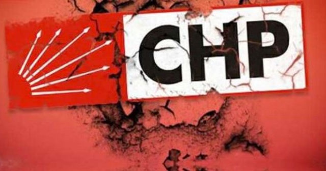 CHP’de istifa depremi devam ediyor