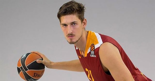 Galatasaray basketbol takımına transfer yasağı!