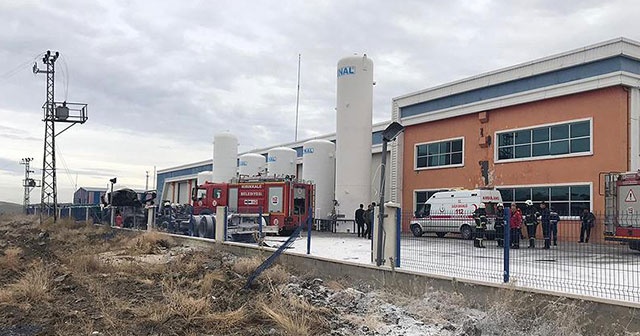 Kırıkkale&#039;de gaz dolumu yapılan tankerde patlama: 1 ölü, 2 yaralı