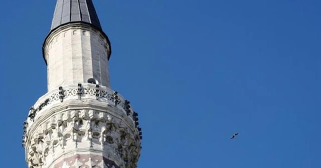 Köylüye kızan muhtardan cami hoparlöründen sitem dolu konuşma