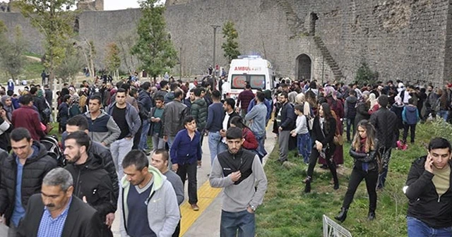 Metrelerce yükseklikteki surlardan düşen baba ve kızının durumu ağır