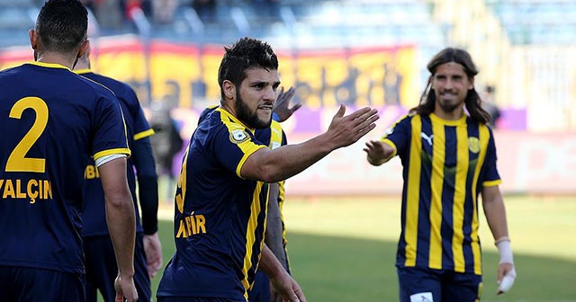 MKE Ankaragücü 3 puanı 3 golle aldı