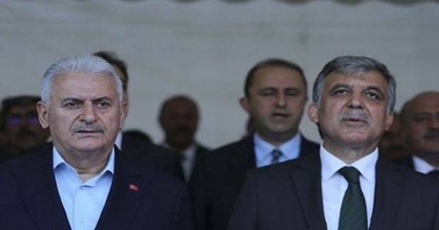 Abdullah Gül'den Binali Yıldırım'a tebrik telefonu