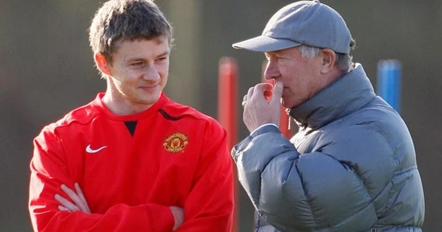 Alex Ferguson geri döndü!