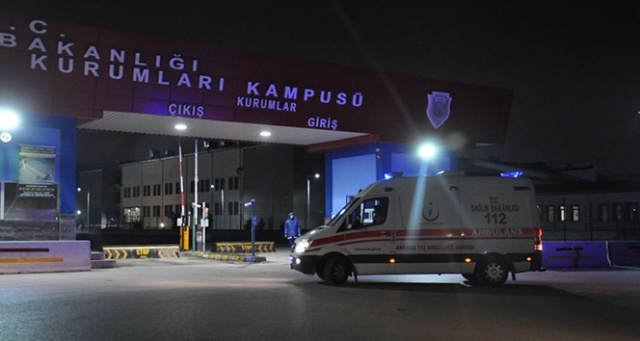 Ankara&#039;da cezaevinde arbede: 21 yaralı