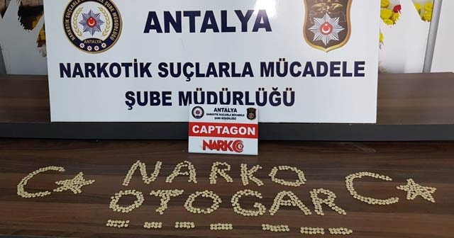 Antalya’da 890 adet uyuşturucu hap ele geçirildi