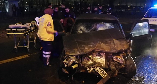 Başkent’te hırsız-polis kovalamacası kazayla bitti: 1’i polis, 2 yaralı