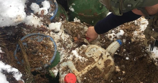 Bitlis’te toprağa gömülü 160 kilogram EYP ele geçirildi