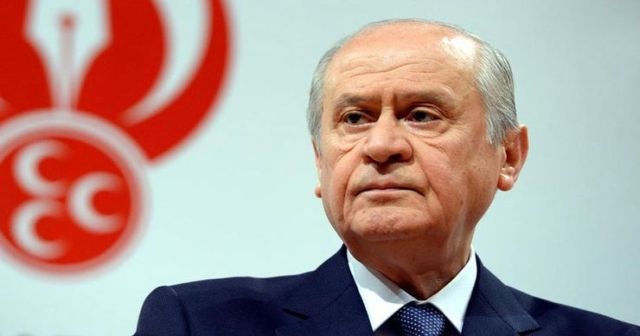 Devlet Bahçeli:Sarı yelek terörüne özenen varsa, bunun bedelini çok ağır ödeyeceklerdir