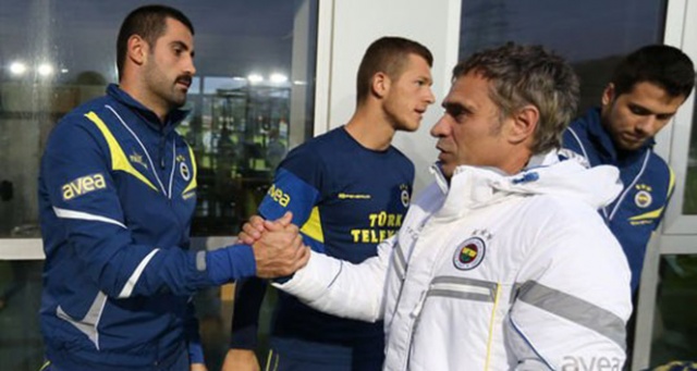 Fenerbahçe’de 3 futbolcuya af