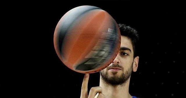Furkan Korkmaz'dan Raptors potasına 16 sayı