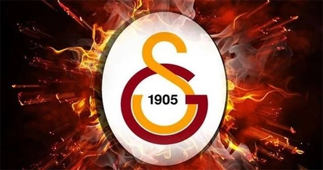 Genç futbolcudan ayrılık açıklaması