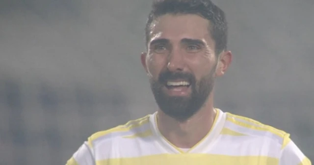Hasan Ali Kaldırım, Akhisarspor mağlubiyetinin ardından gözyaşlarını tutamadı