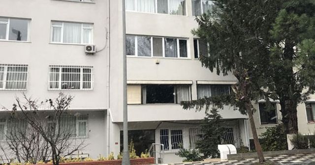 İstanbul&#039;da korkunç cinayet! Boğazı kesilerek öldürüldü