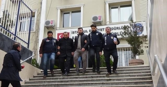 İstanbul’da mahallede vurgun yapan baba ve oğulları yakalandı