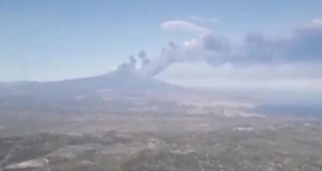 İtalya&#039;da Etna&#039;da sonra Stromboli Yanardağı da faaliyete geçti