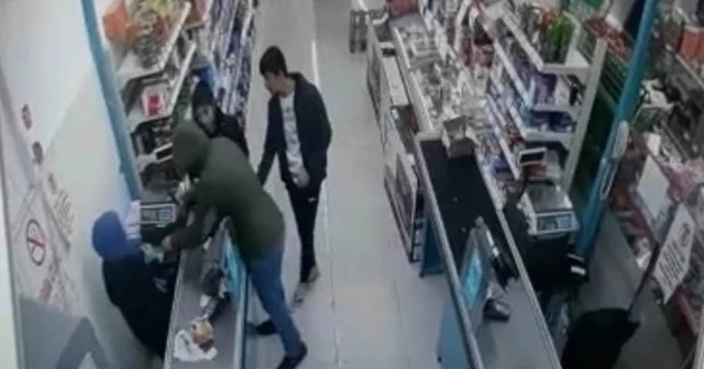 Kasiyerin boğazına bıçak dayadı, 'pişman değilim' dedi
