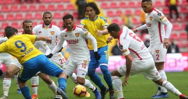 Kayseri&#039;de kazanan Göztepe