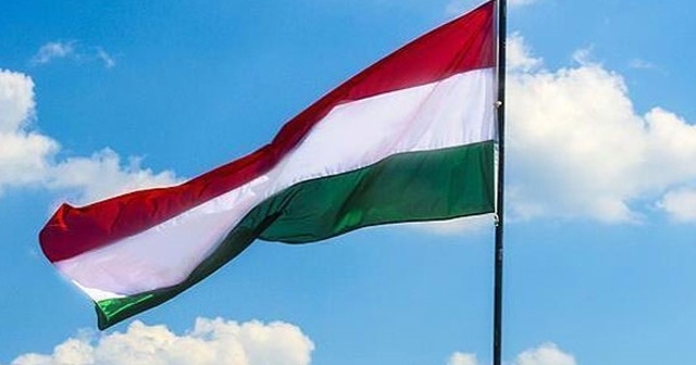 Macaristan&#039;da &#039;köle yasası&#039; kabul edildi