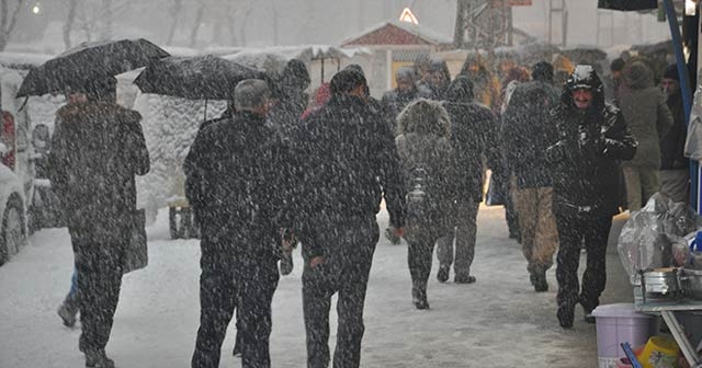 Meteoroloji&#039;den çok önemli uyarı! Yılın ilk günü o illeri yağış bekliyor