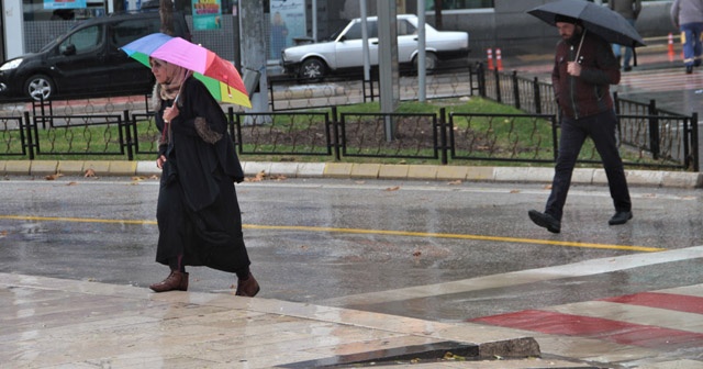 Meteoroloji uyardı, sağanak etkili oldu