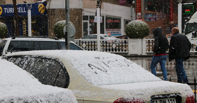 Niğde’de kar yağışı etkili oldu