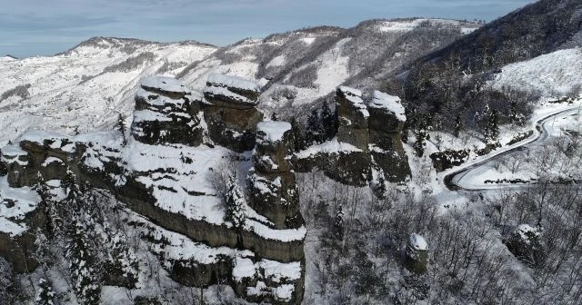 Ordu’da peri bacaları kış güzelliği
