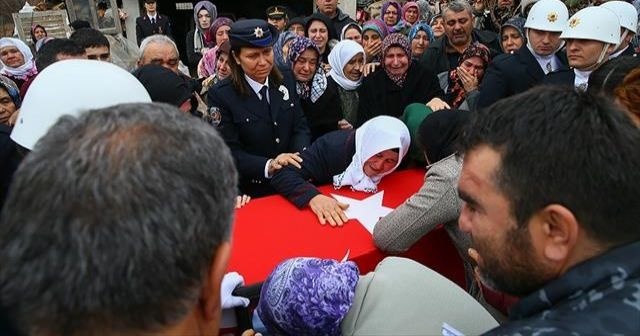 Şehit polis memuru son yolculuğuna uğurlandı