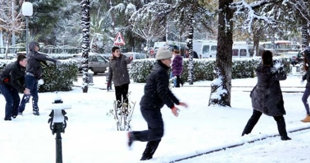 Sivas&#039;ta yarın okullar tatil