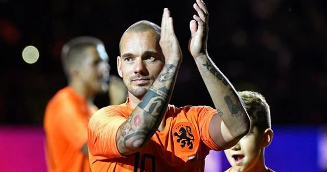 Sneijder'in menajerinden flaş açıklama!