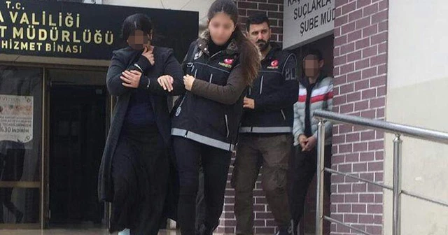 Uyuşturucu hapları klozete atarken yakalandılar