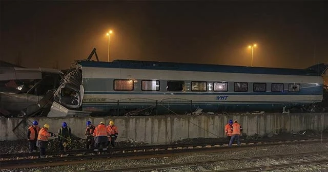 YHT kazasında enkaz kaldırma çalışmaları tamamlandı