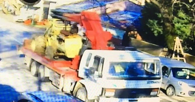 6 tonluk iş makinesini böyle çaldılar!