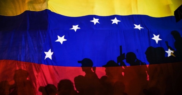 ABD&#039;den ortalığı karıştıracak Venezuela kararı