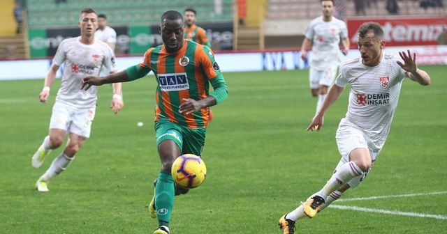 Aytemiz Alanyaspor: 2 - Demir Grup Sivasspor: 0 (Maç sonucu)