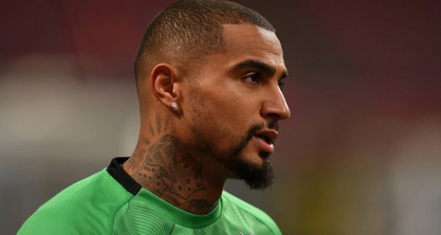 Barcelona, Kevin-Prince Boateng&#039;i kiraladı