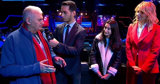 Binali Yıldırım&#039;dan e-spora büyük destek