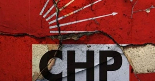 CHP&#039;de aday krizi! 160 üye istifa etti