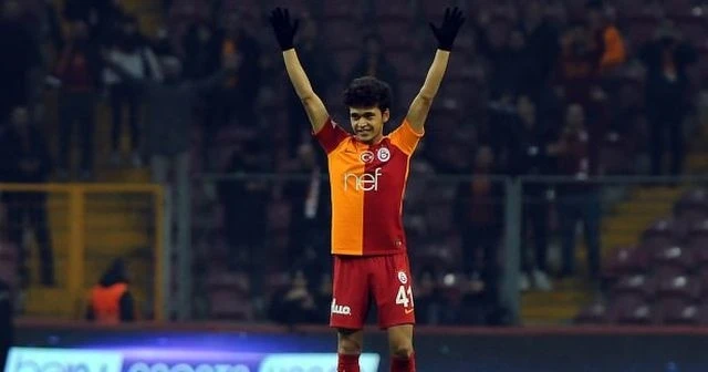 Emre Belözoğlu'nun rekoru kırıldı!