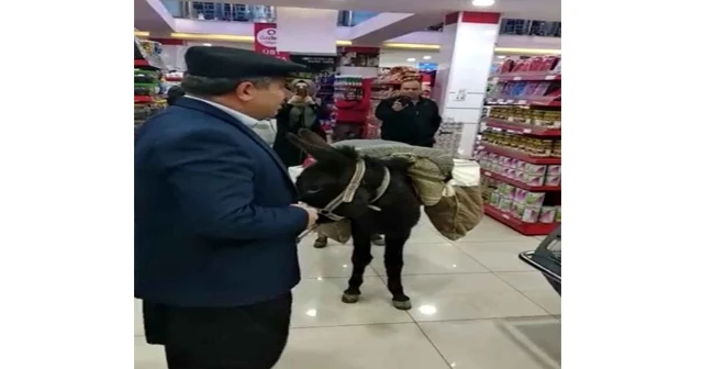 Eşekli protestoya ceza