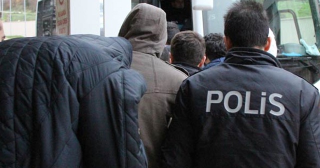 Eski bakanlık çalışanlarına FETÖ operasyonu: 34 gözaltı kararı