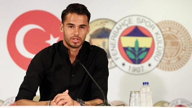 Fenerbahçe&#039;de ayrılık açıklandı