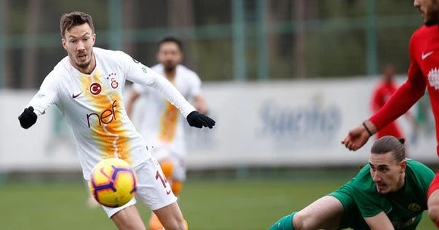 Galatasaray'ın hazırlık maçında düello! Tam 6 gol